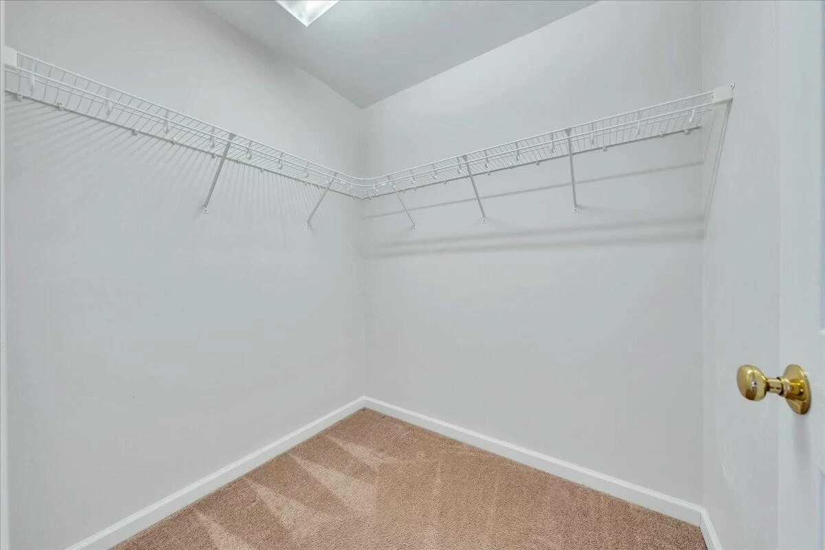 223 Ross ST - Photo 13