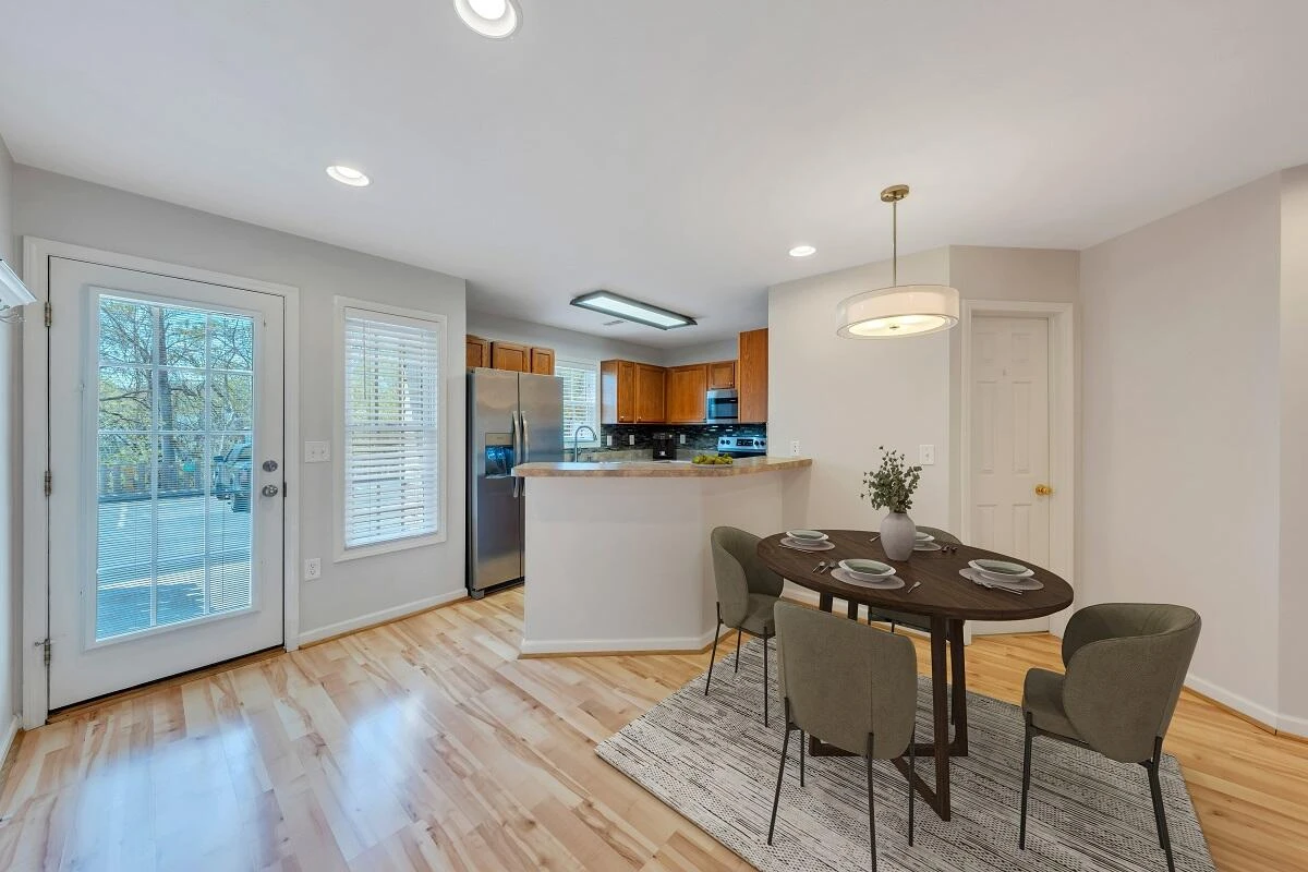 223 Ross ST - Photo 5