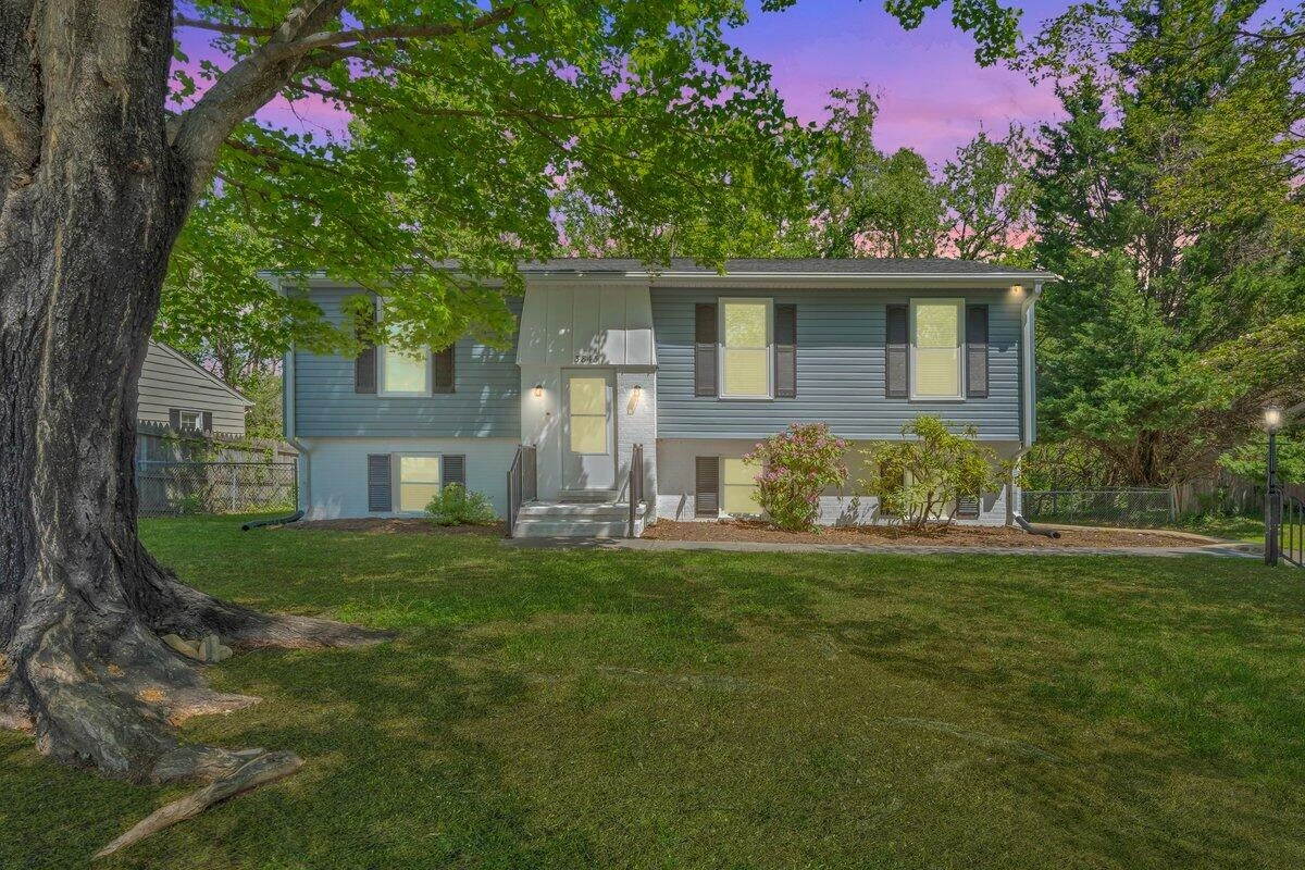 3845 Kentland DR
