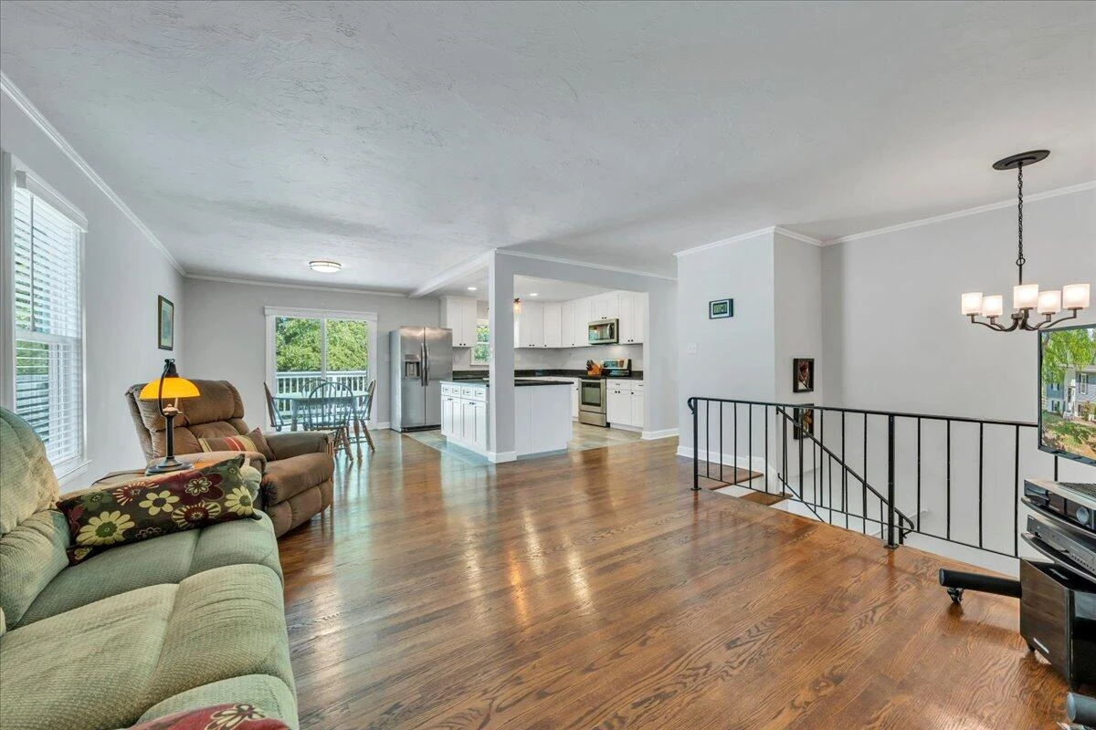 3845 Kentland DR - Photo 16