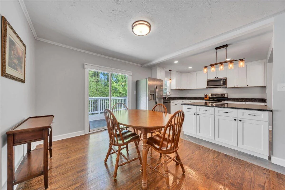 3845 Kentland DR - Photo 18