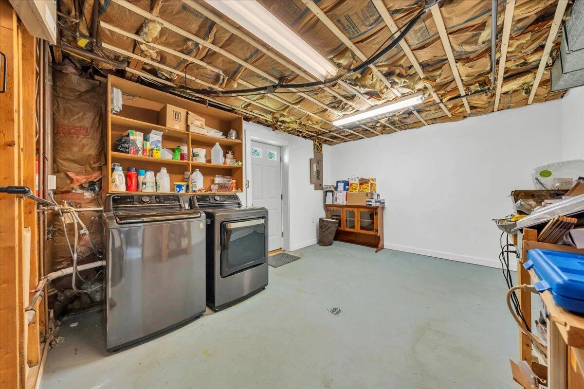 3845 Kentland DR - Photo 25