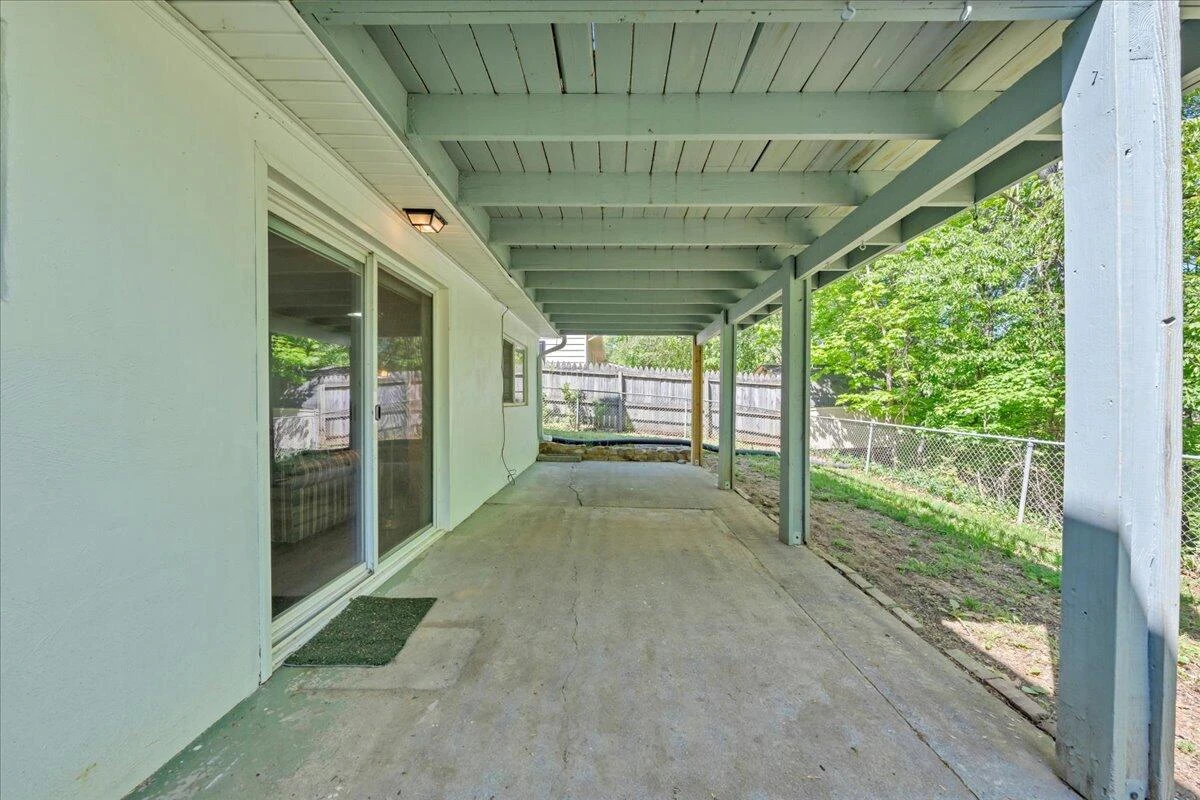 3845 Kentland DR - Photo 28