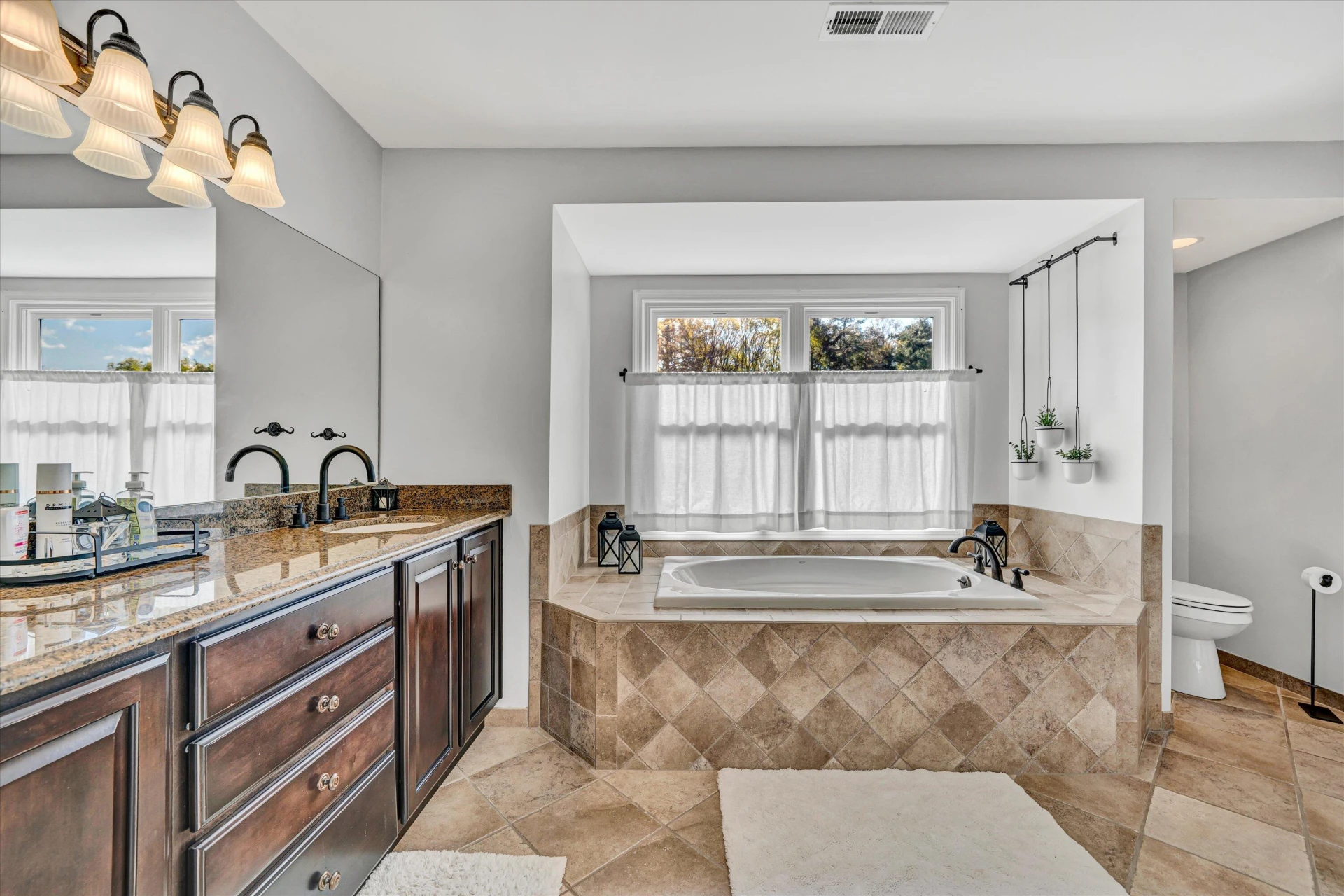 5902 Cavalier DR - Photo 39