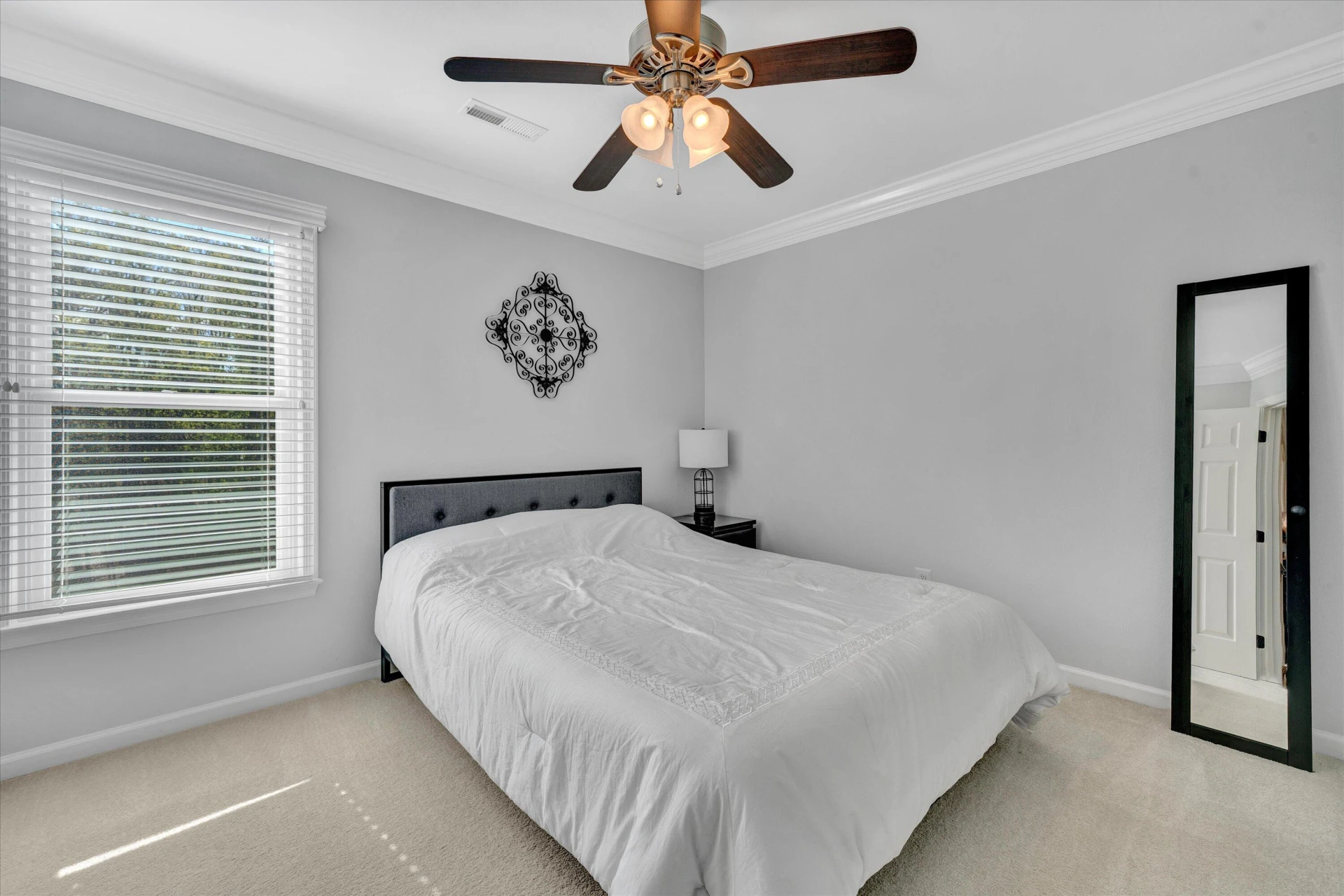5902 Cavalier DR - Photo 48