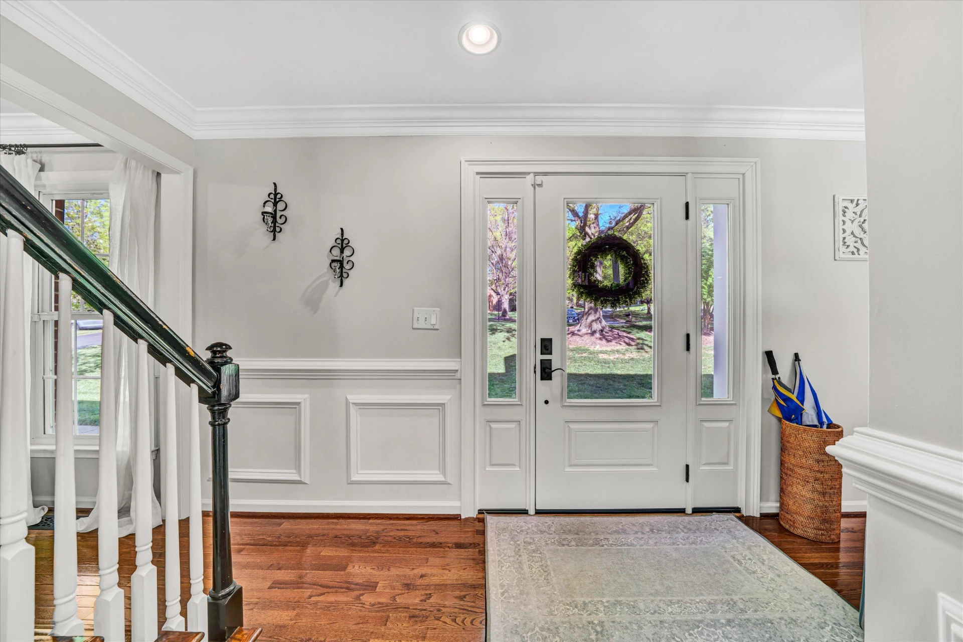 5902 Cavalier DR - Photo 5