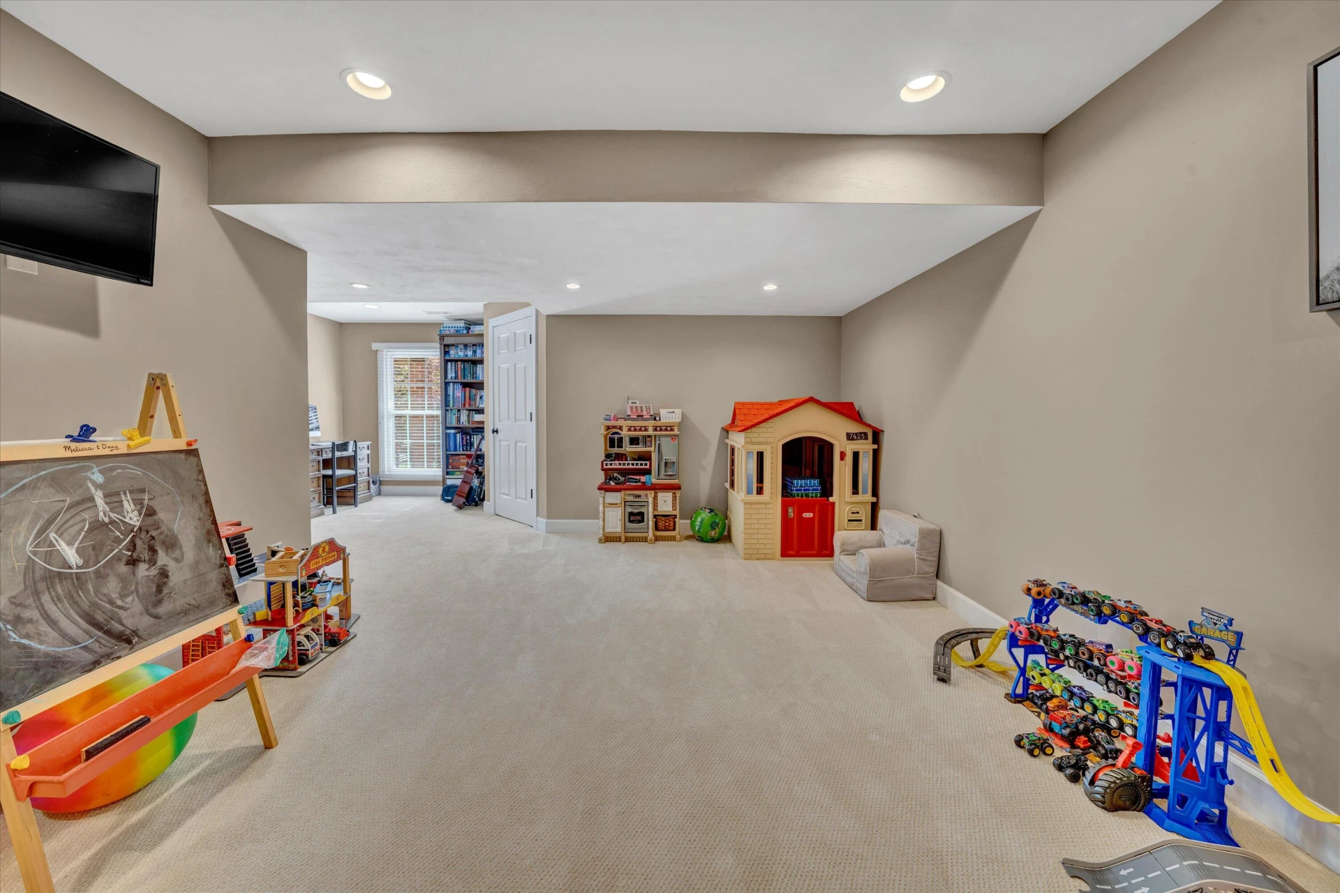 5902 Cavalier DR - Photo 56