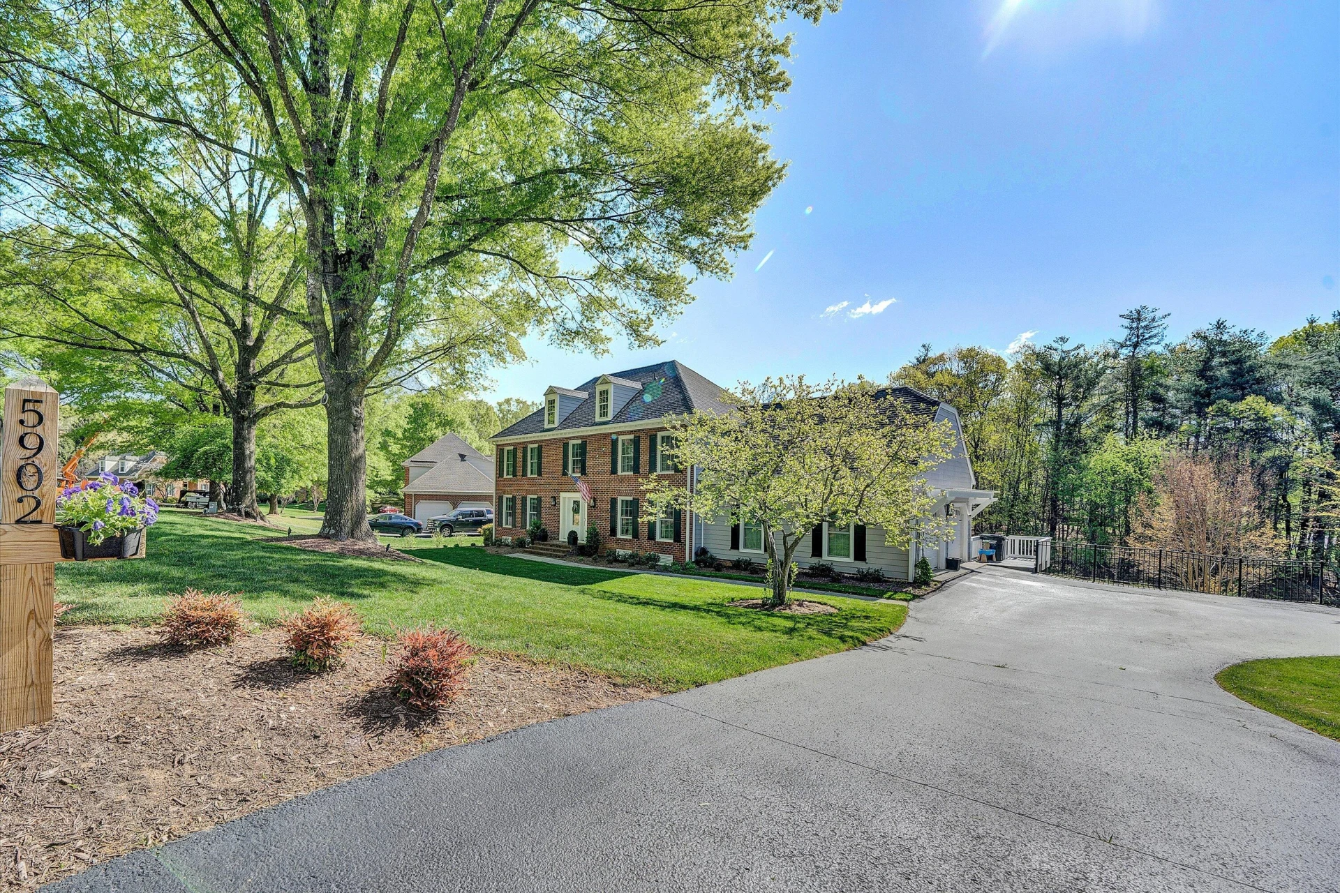 5902 Cavalier DR - Photo 71