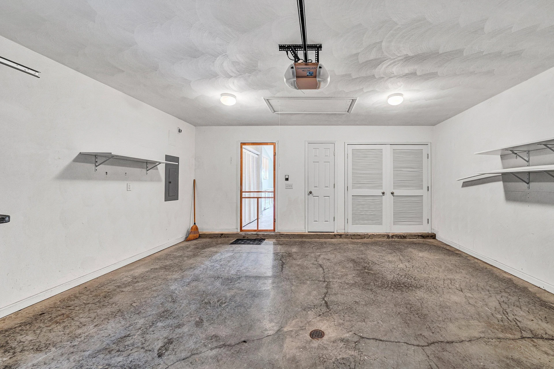 6815 CEE ST - Photo 22