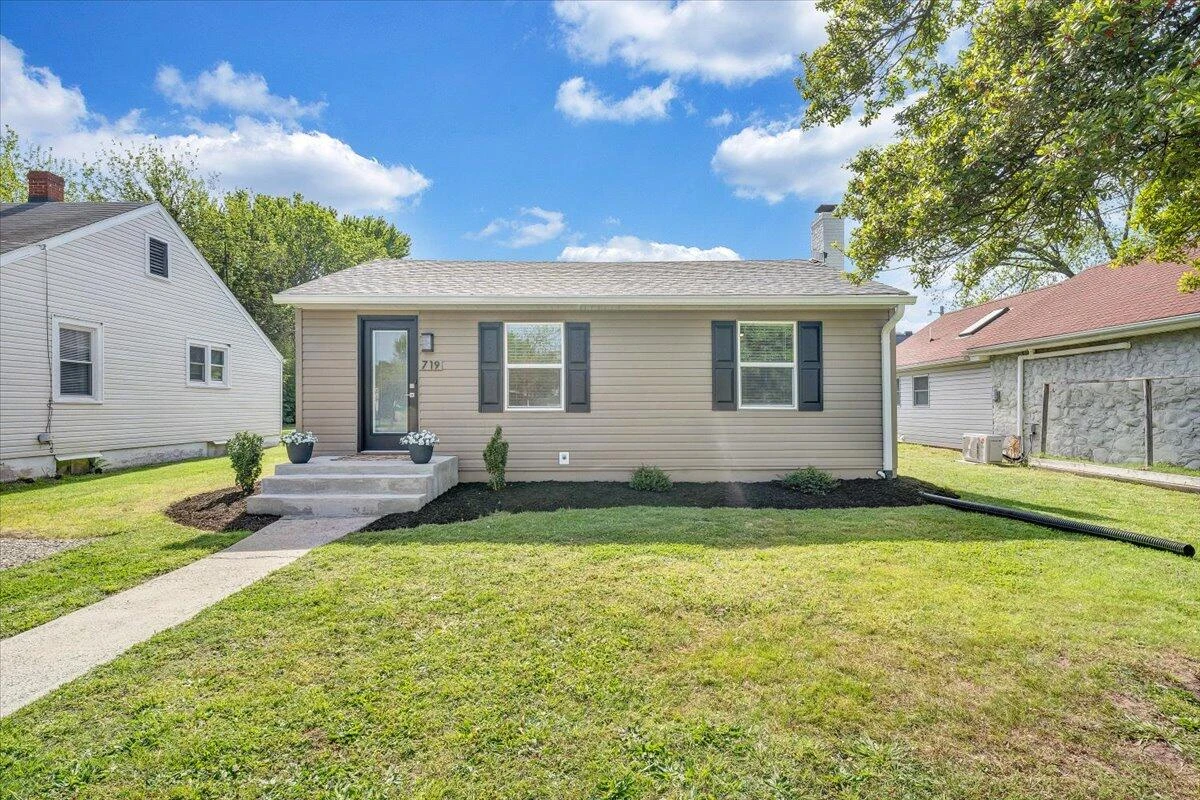 719 Delaware ST - Photo 26