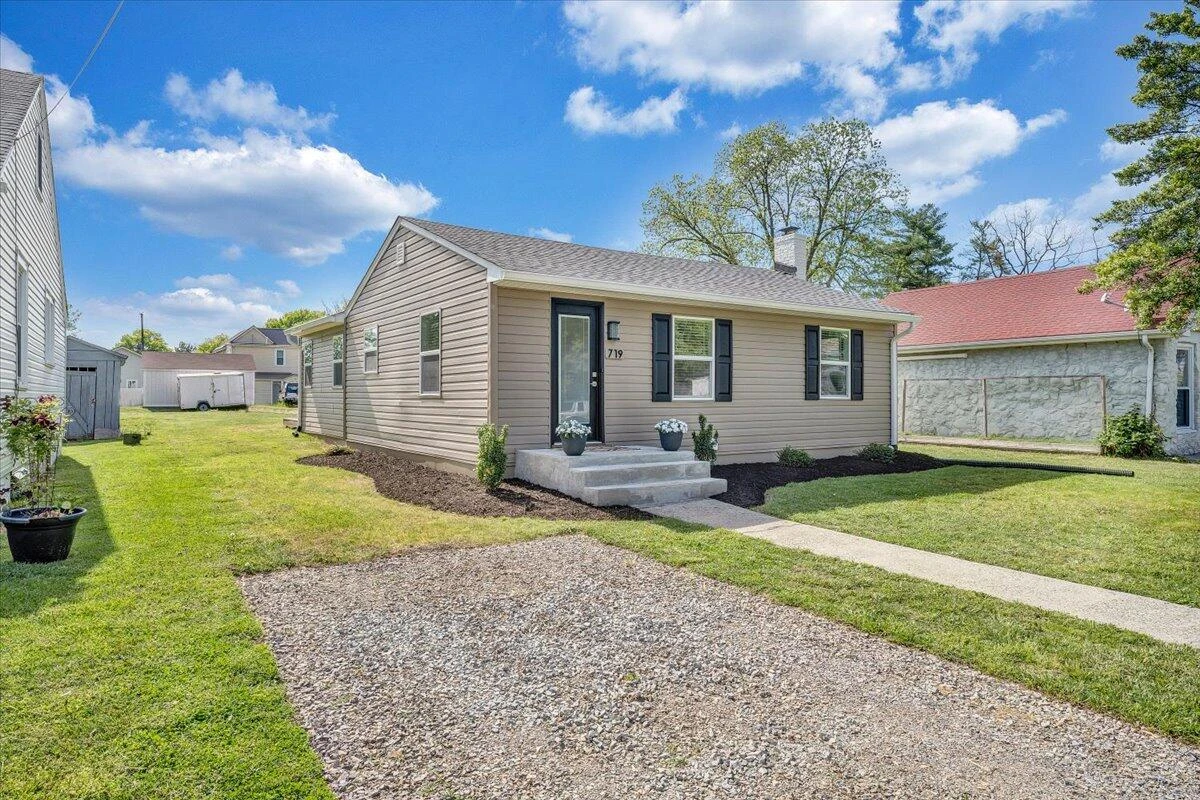 719 Delaware ST - Photo 29