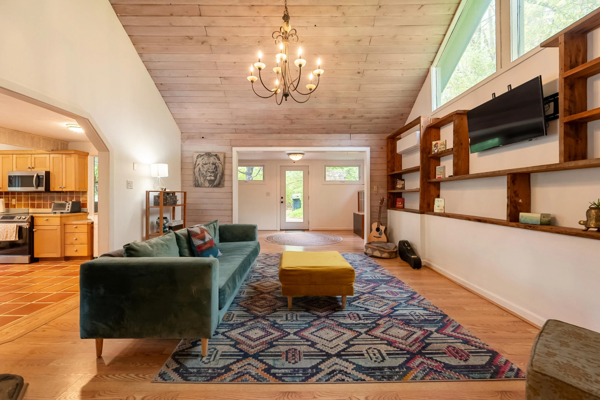 1053 Thomas Farm RD - Photo 10