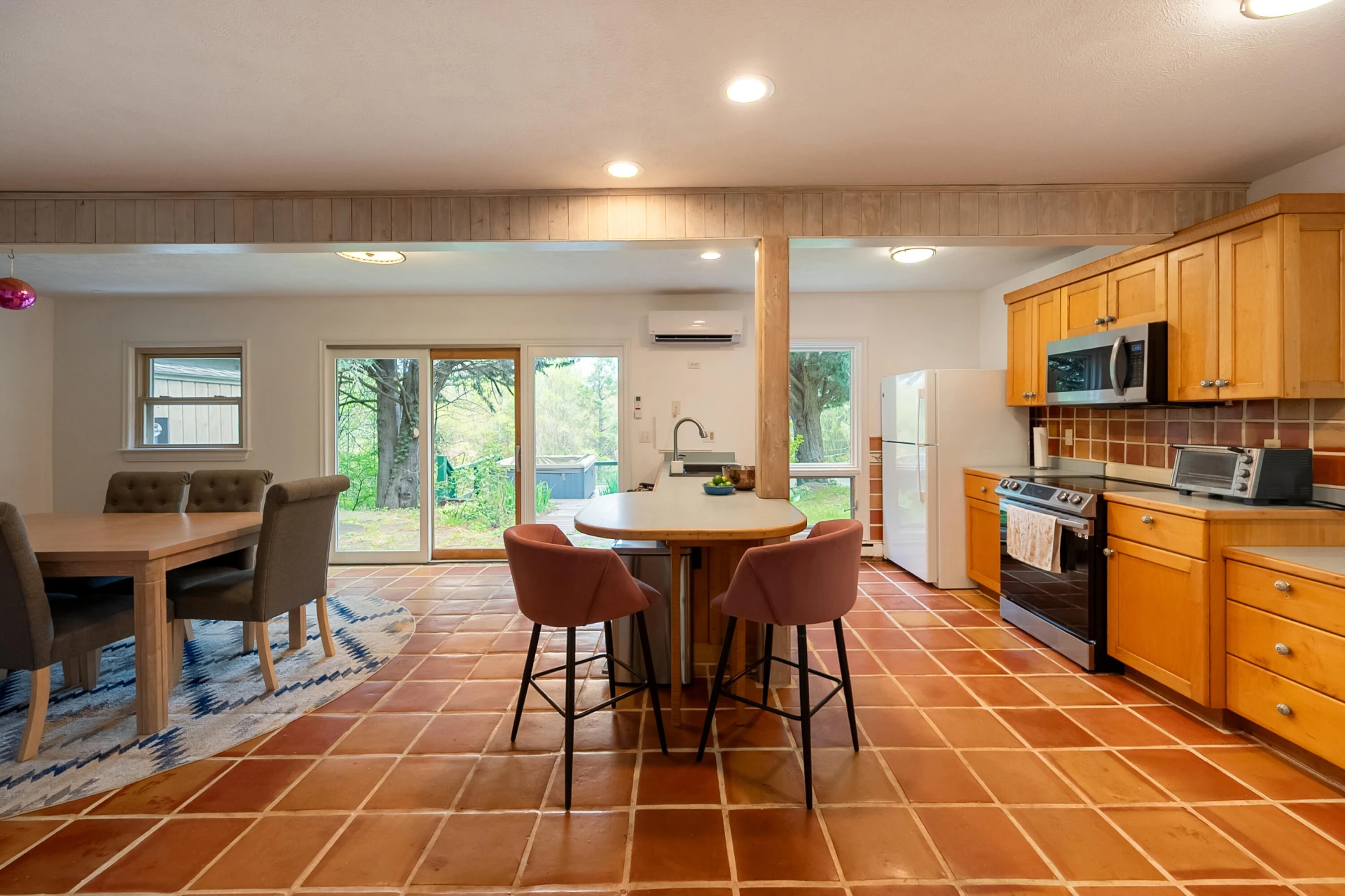 1053 Thomas Farm RD - Photo 14