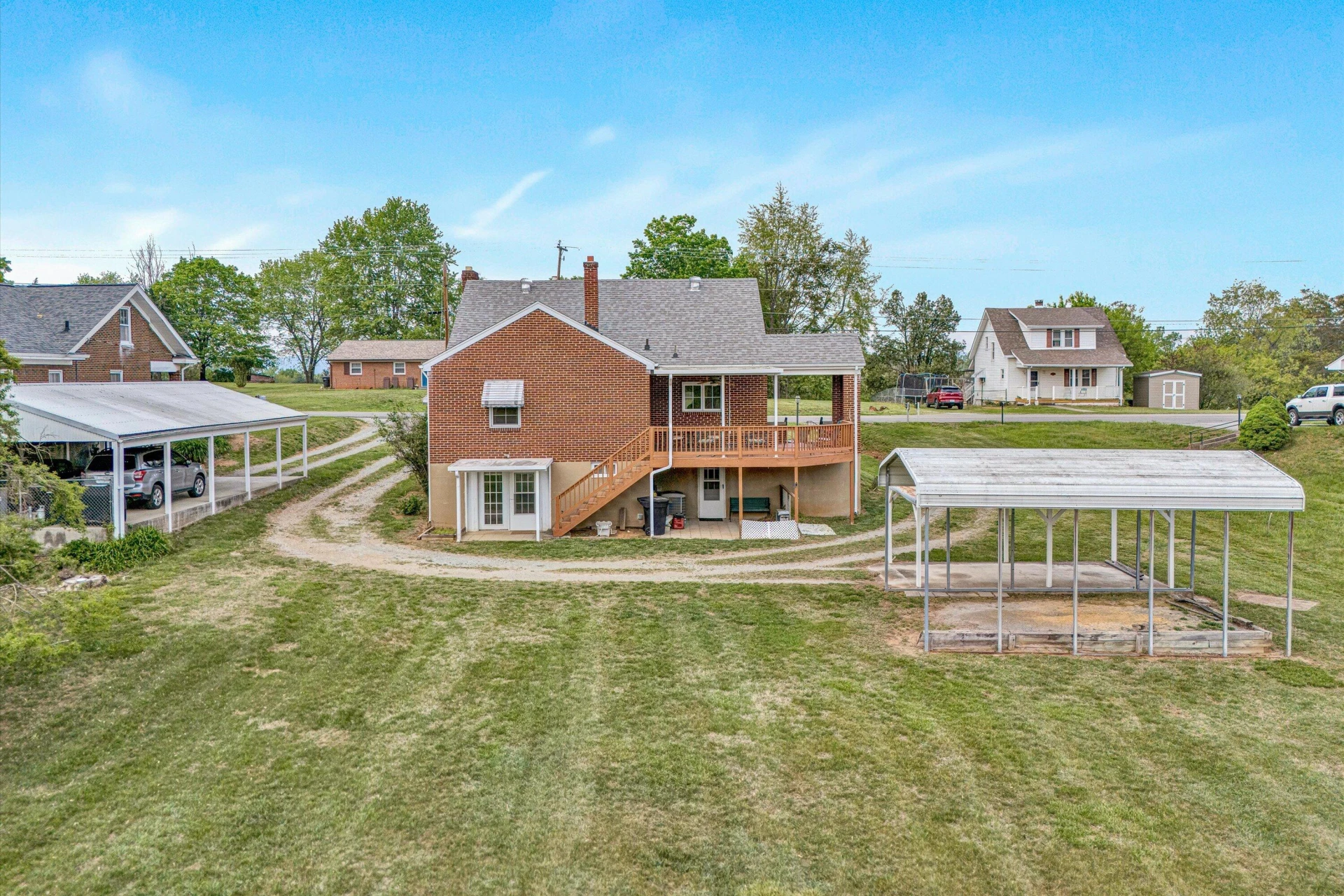 2039 Mayfield DR - Photo 34