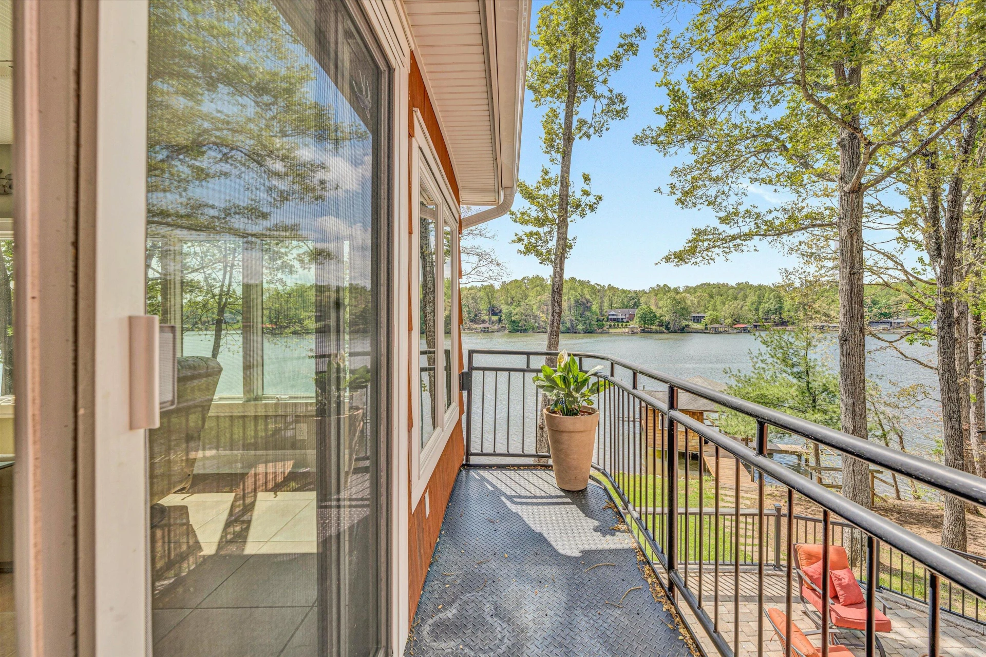 382 Blue Lake RD - Photo 23
