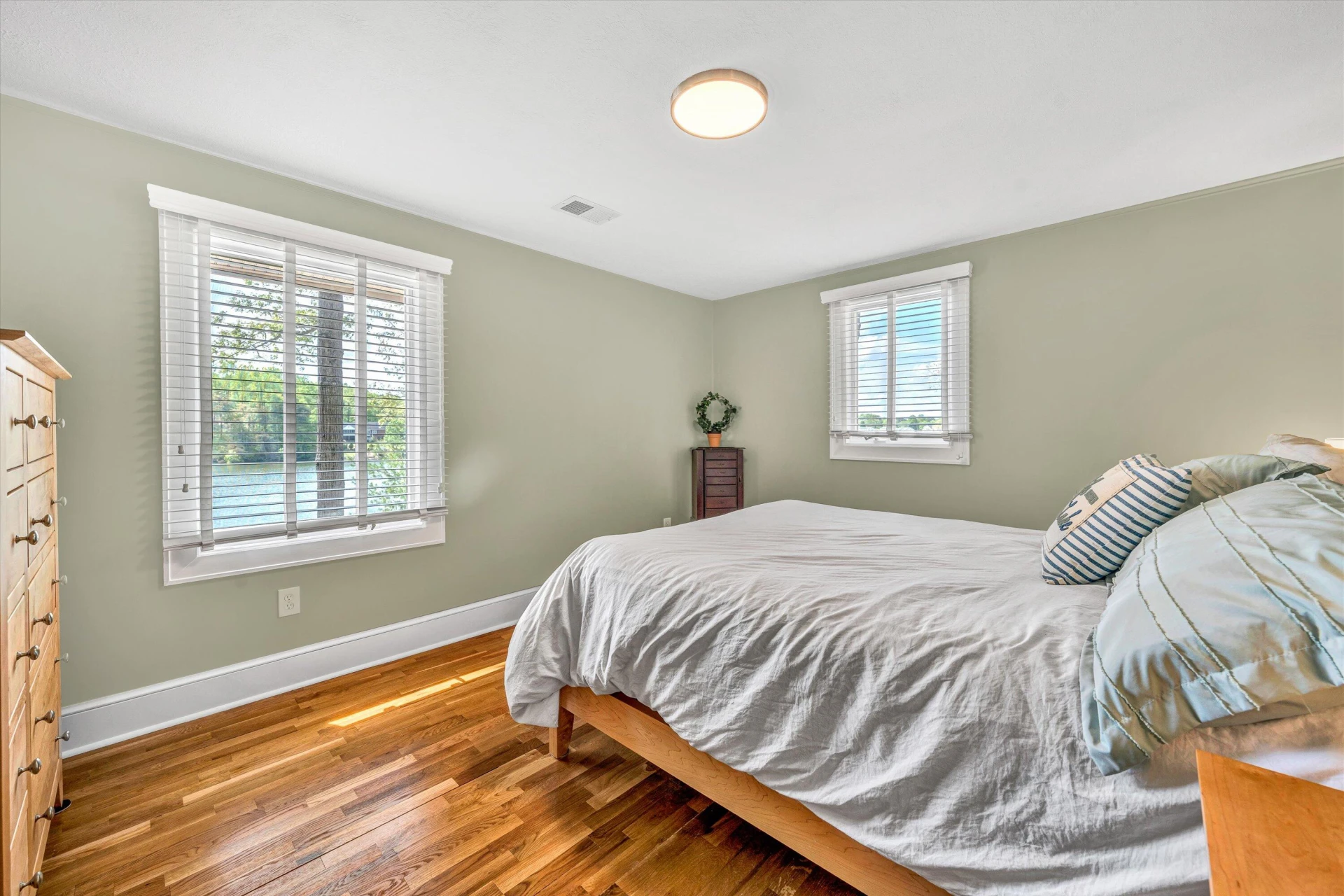 382 Blue Lake RD - Photo 27