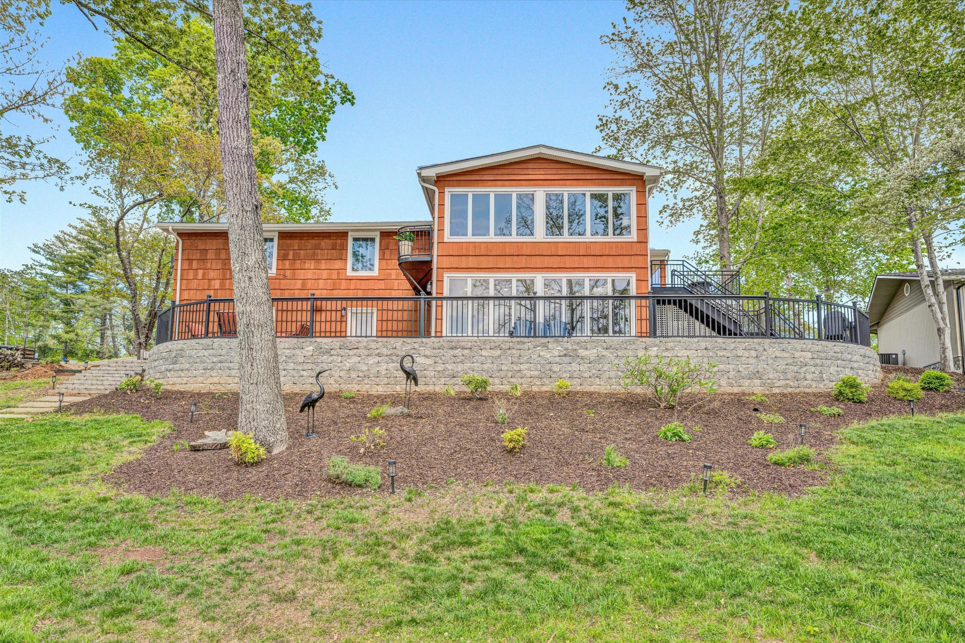 382 Blue Lake RD - Photo 5