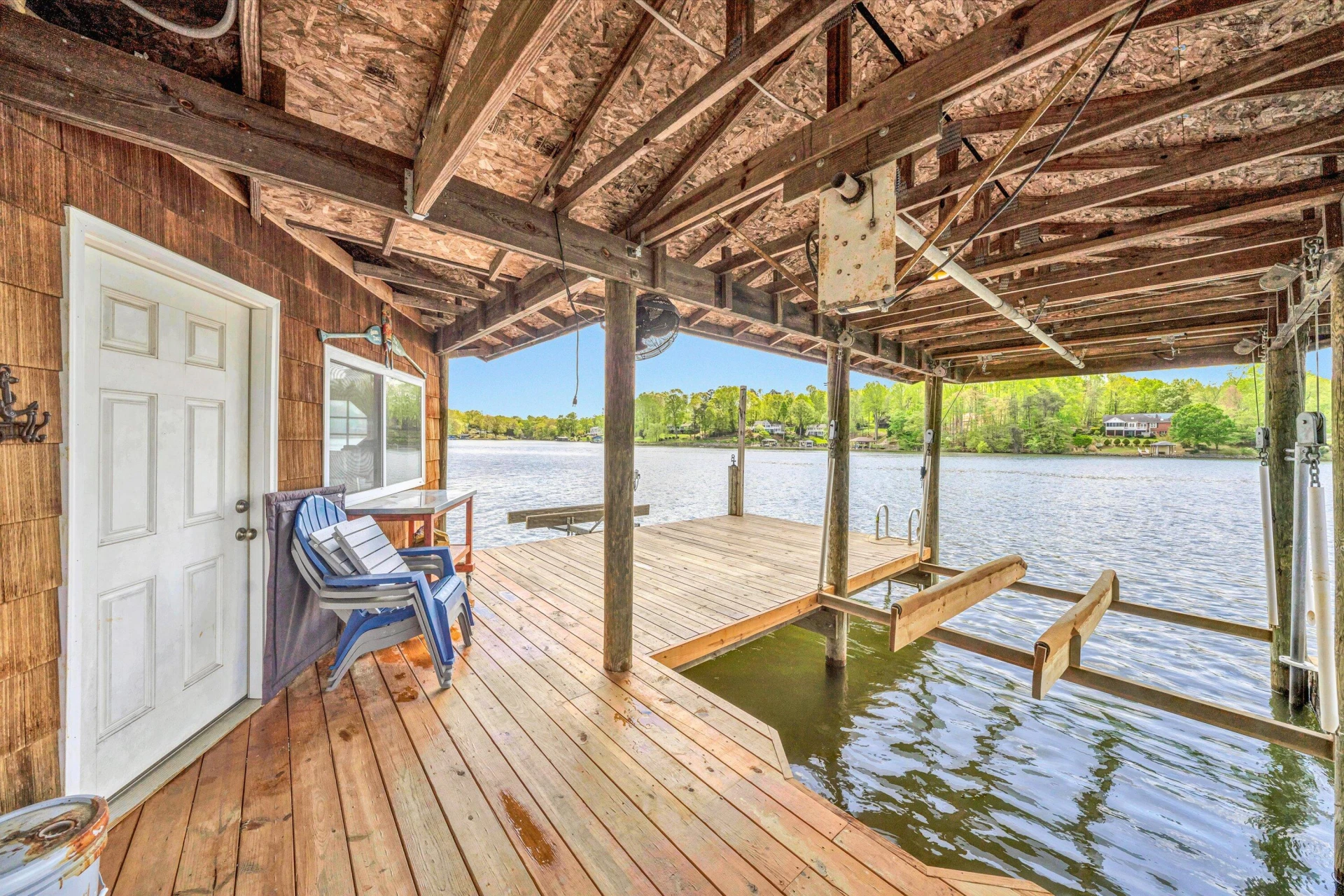 382 Blue Lake RD - Photo 52