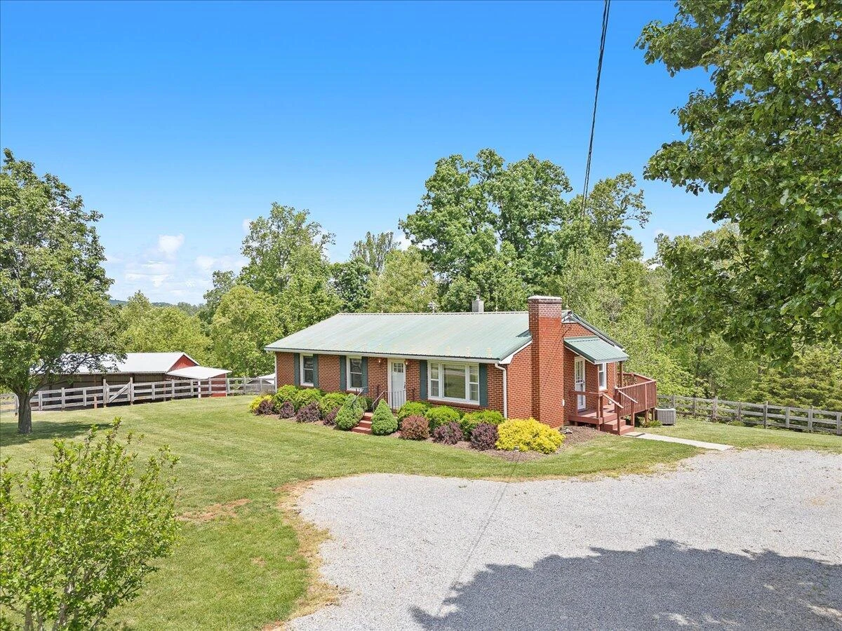 9462 Goodview RD