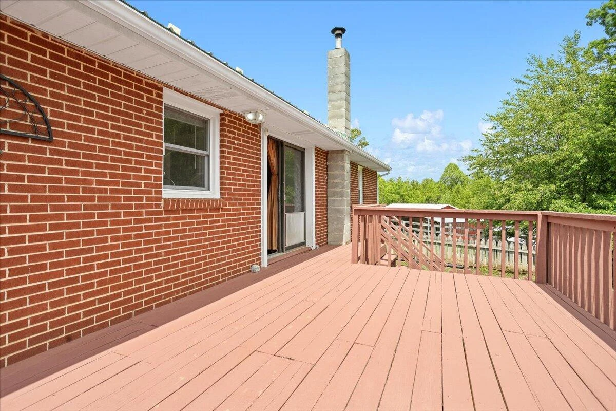 9462 Goodview RD - Photo 11