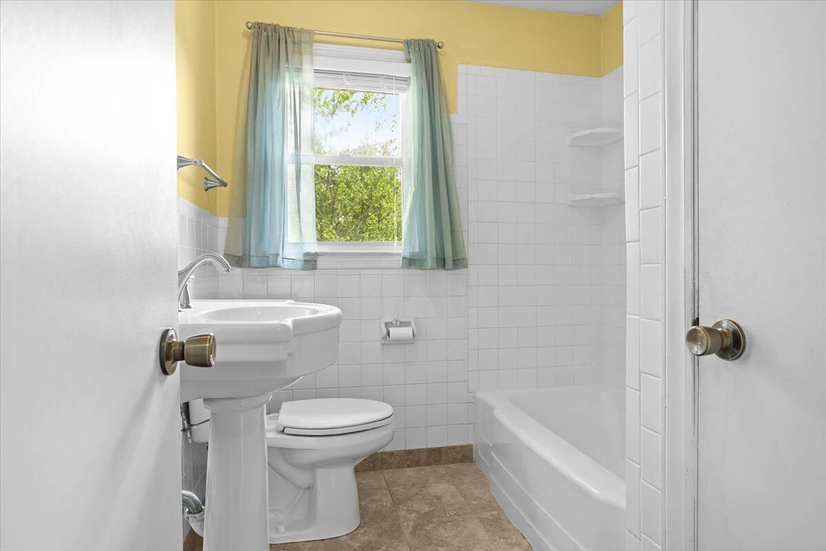 9462 Goodview RD - Photo 17