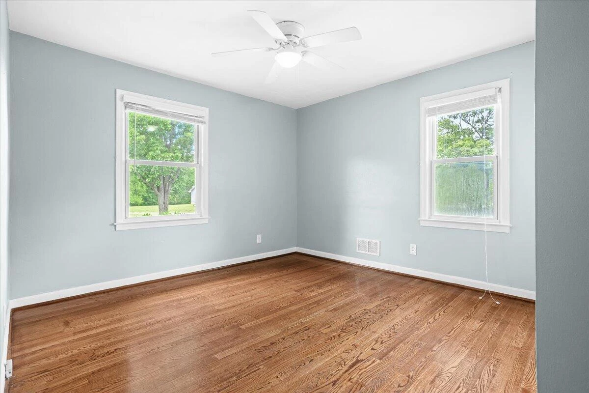 9462 Goodview RD - Photo 20