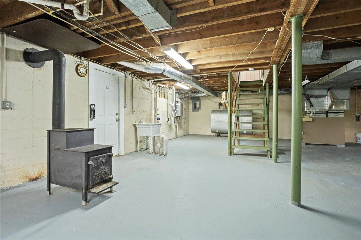 9462 Goodview RD - Photo 25