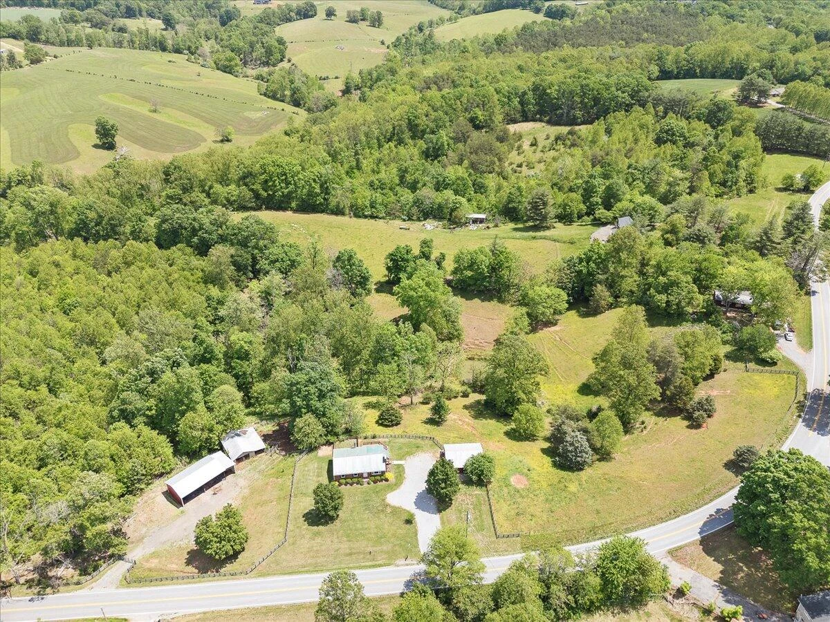 9462 Goodview RD - Photo 35