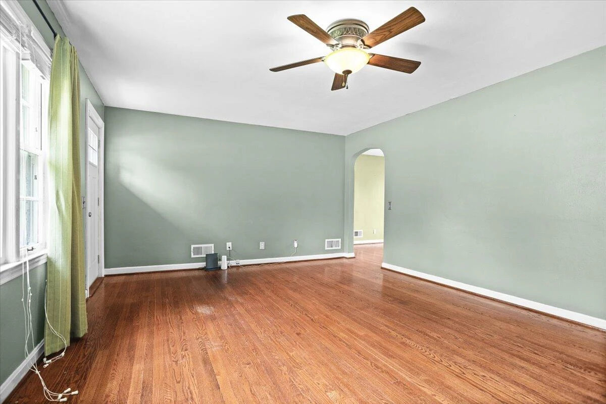 9462 Goodview RD - Photo 6