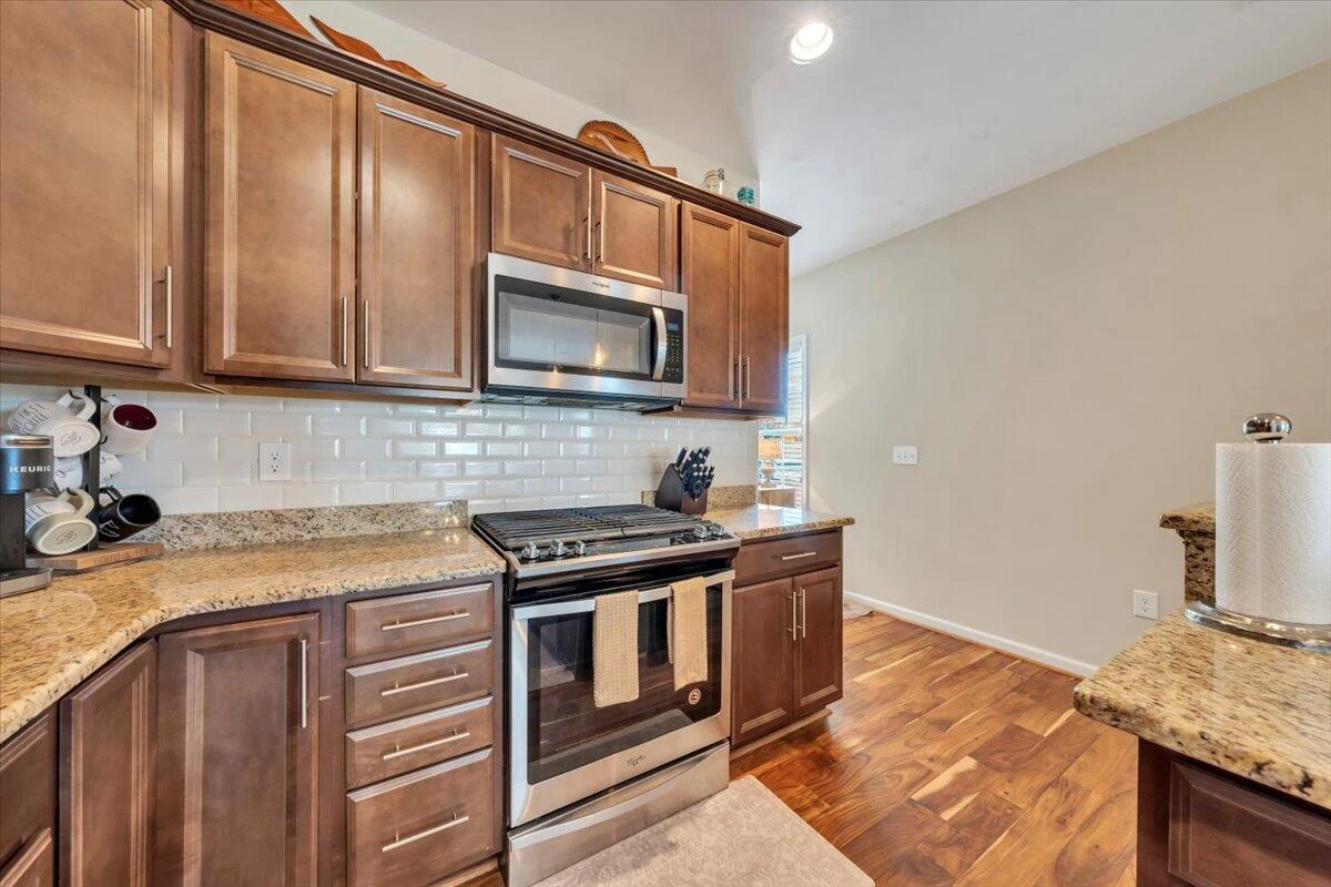 2009 Lawson LN - Photo 21