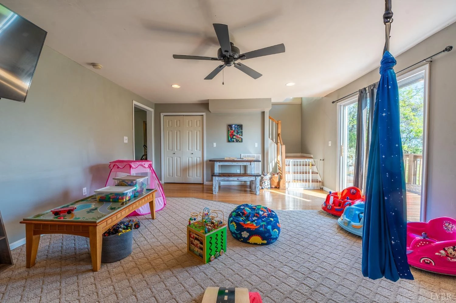 751 South ST - Photo 18