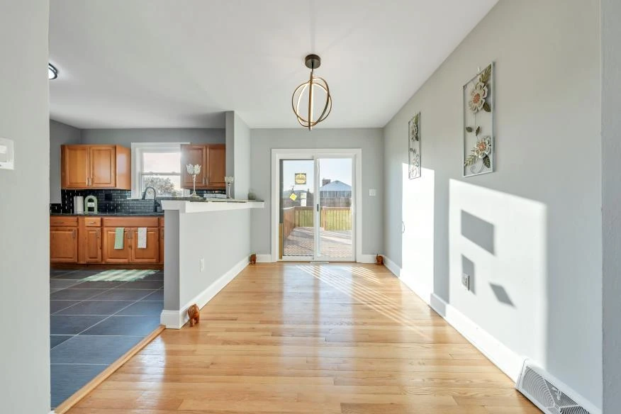1502 Fresno ST - Photo 10