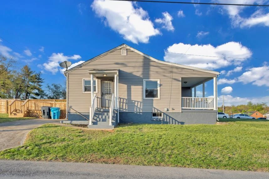 1502 Fresno ST - Photo 32