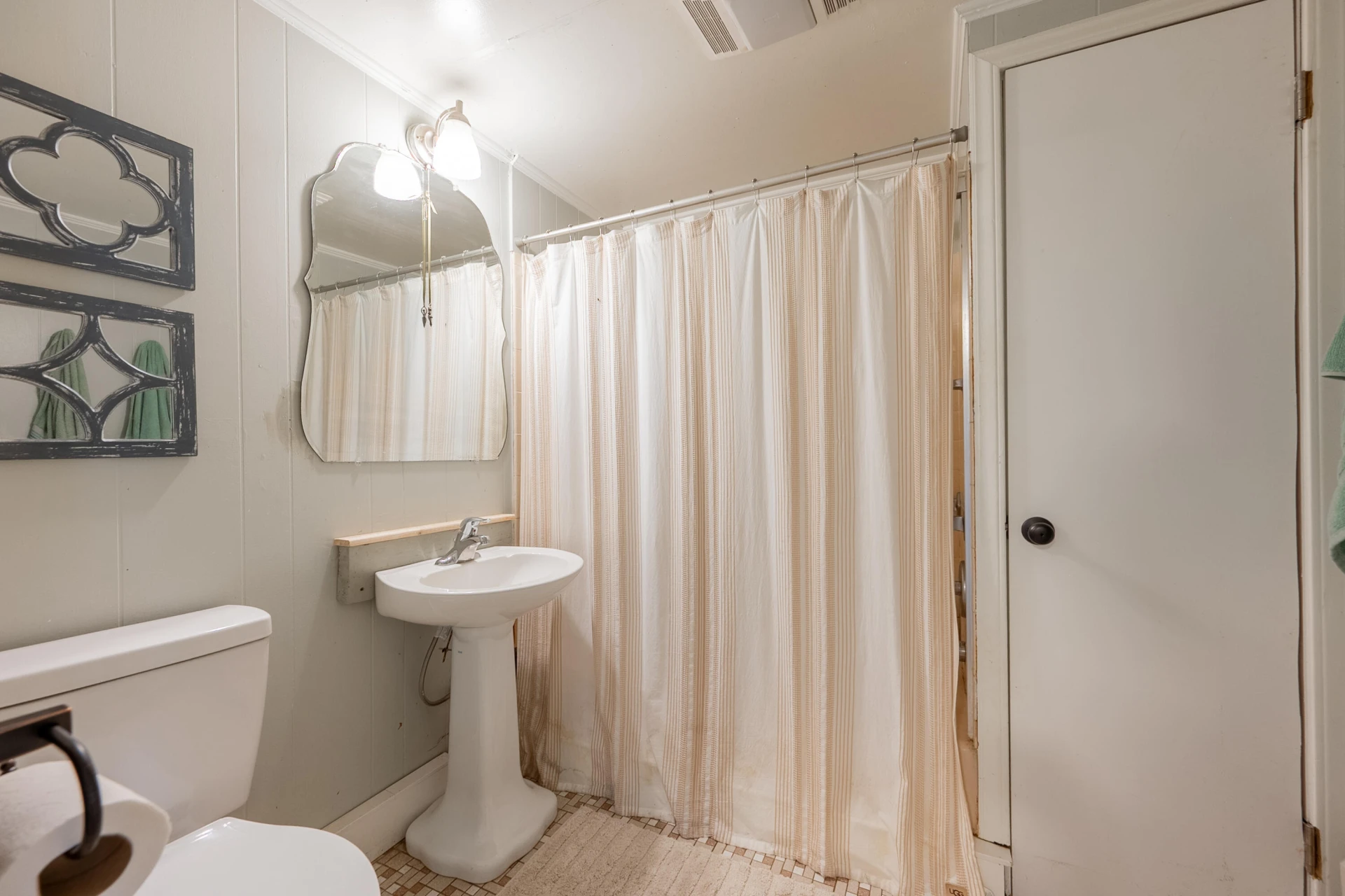 860 Floyd HWY - Photo 20