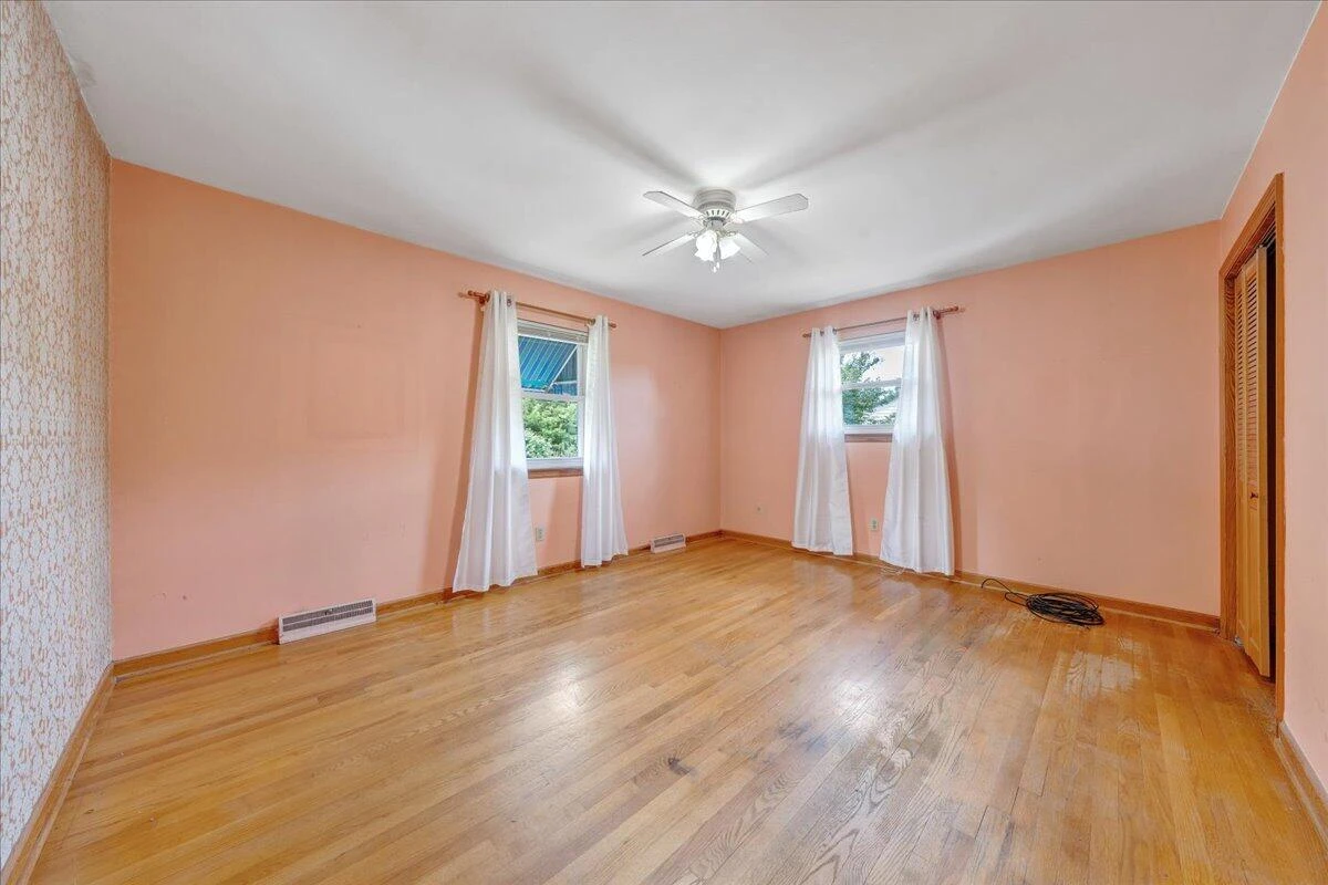 419 Houston AVE - Photo 20