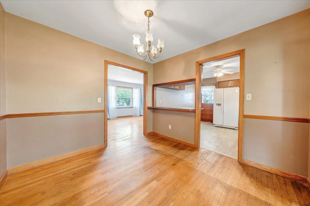 419 Houston AVE - Photo 9