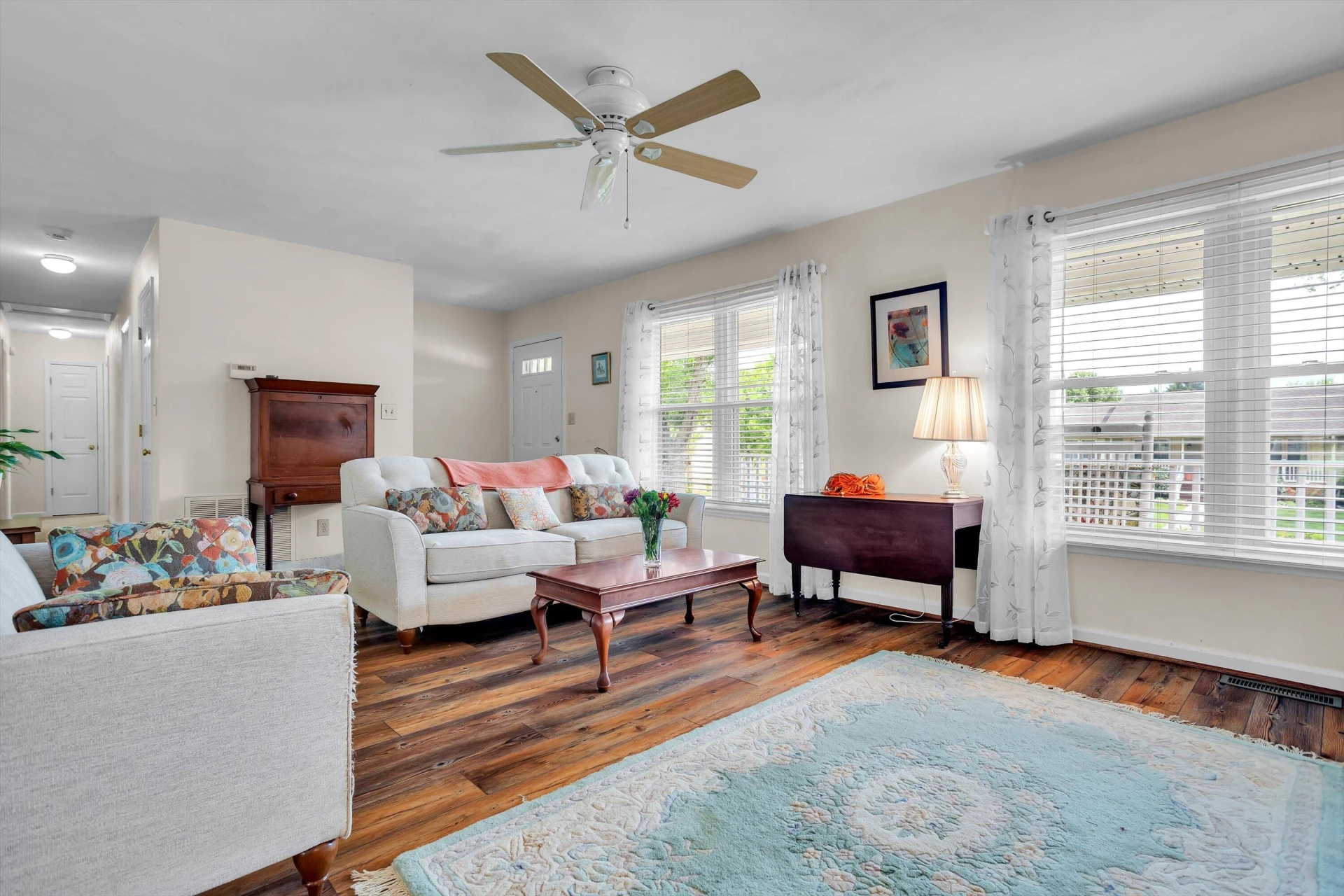 5567 Rome DR - Photo 6