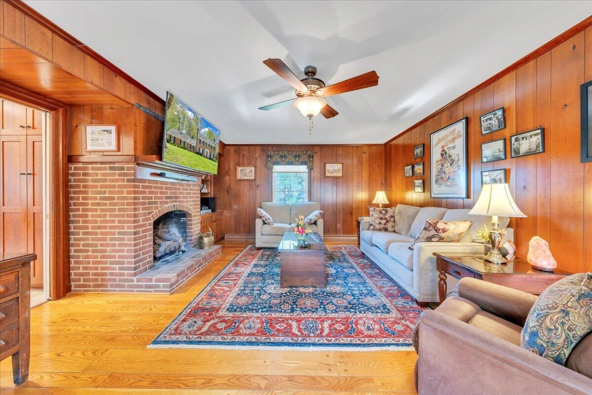 3964 Winding Way RD - Photo 30