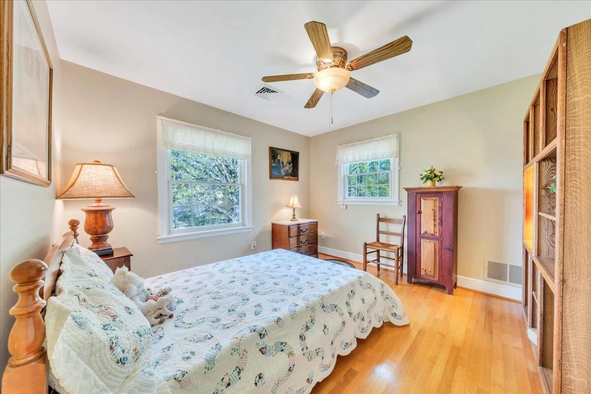 3964 Winding Way RD - Photo 41