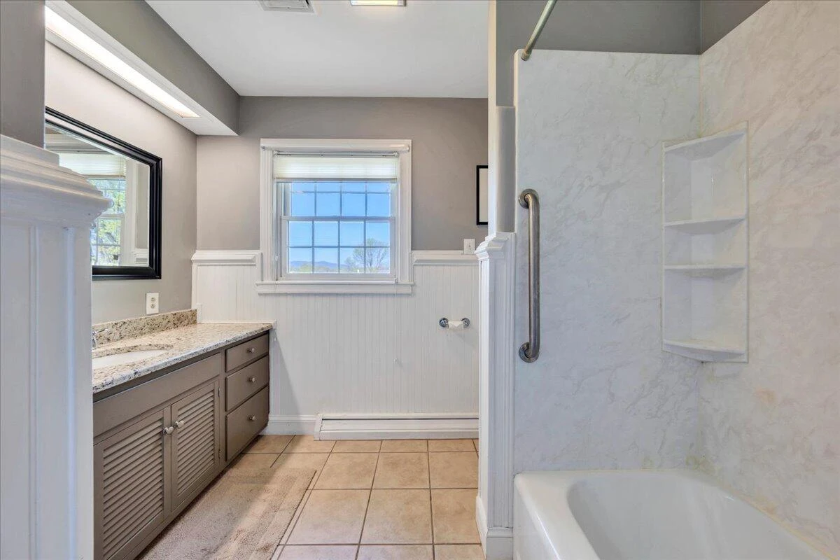 3964 Winding Way RD - Photo 43