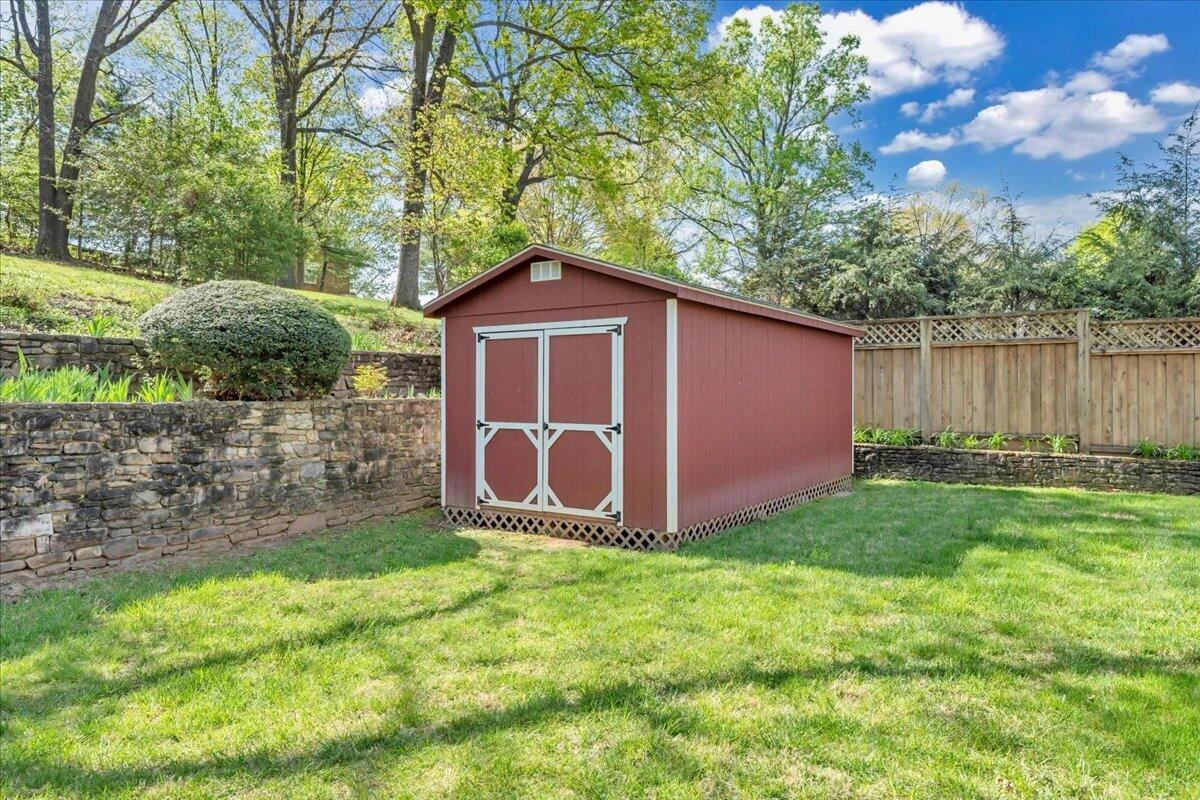 3964 Winding Way RD - Photo 55