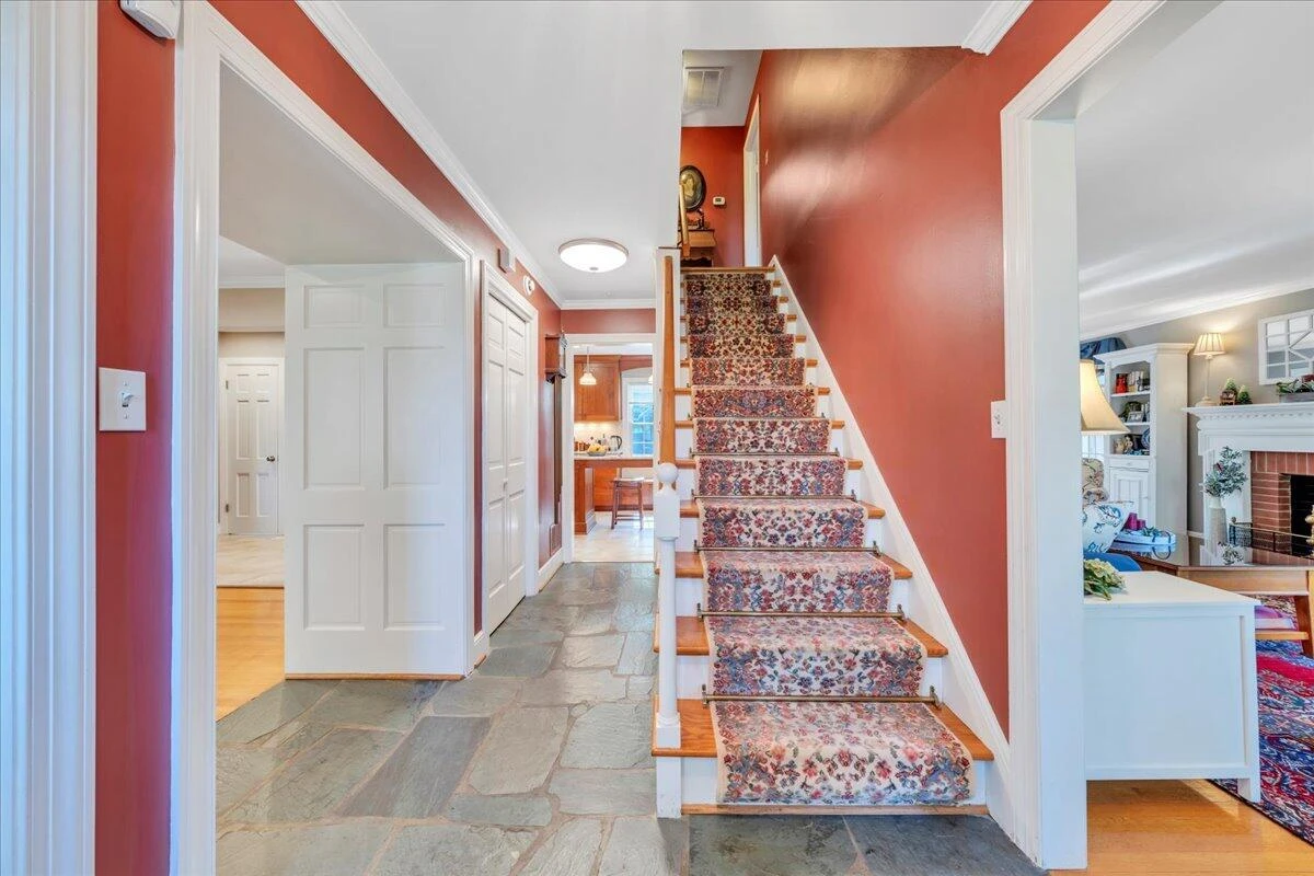 3964 Winding Way RD - Photo 11