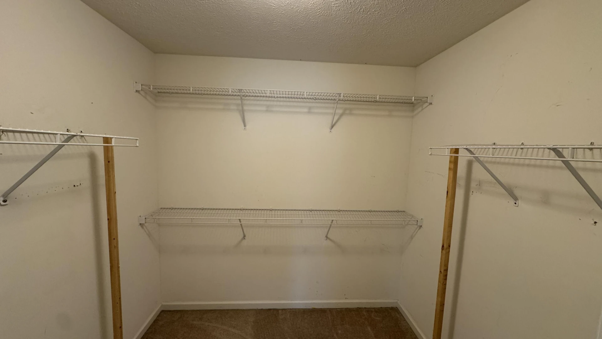 4186 White Oak DR - Photo 16