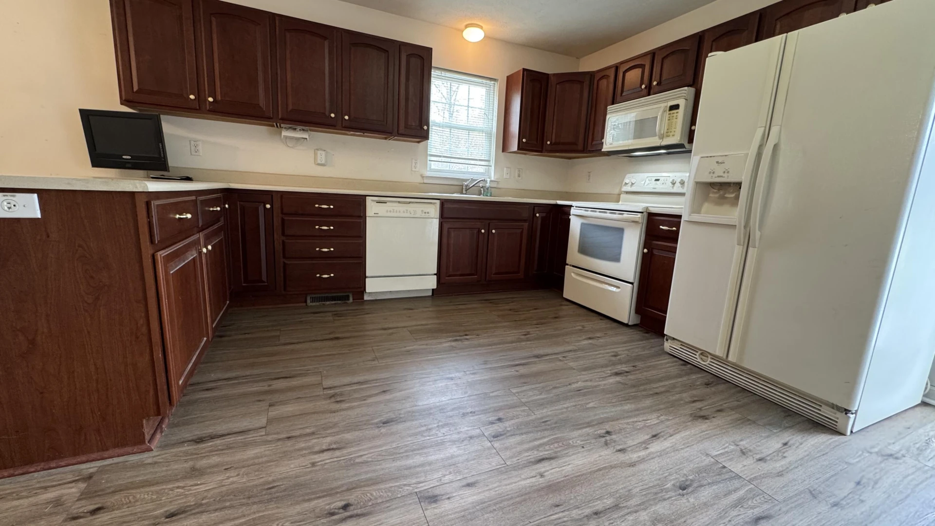 4186 White Oak DR - Photo 4