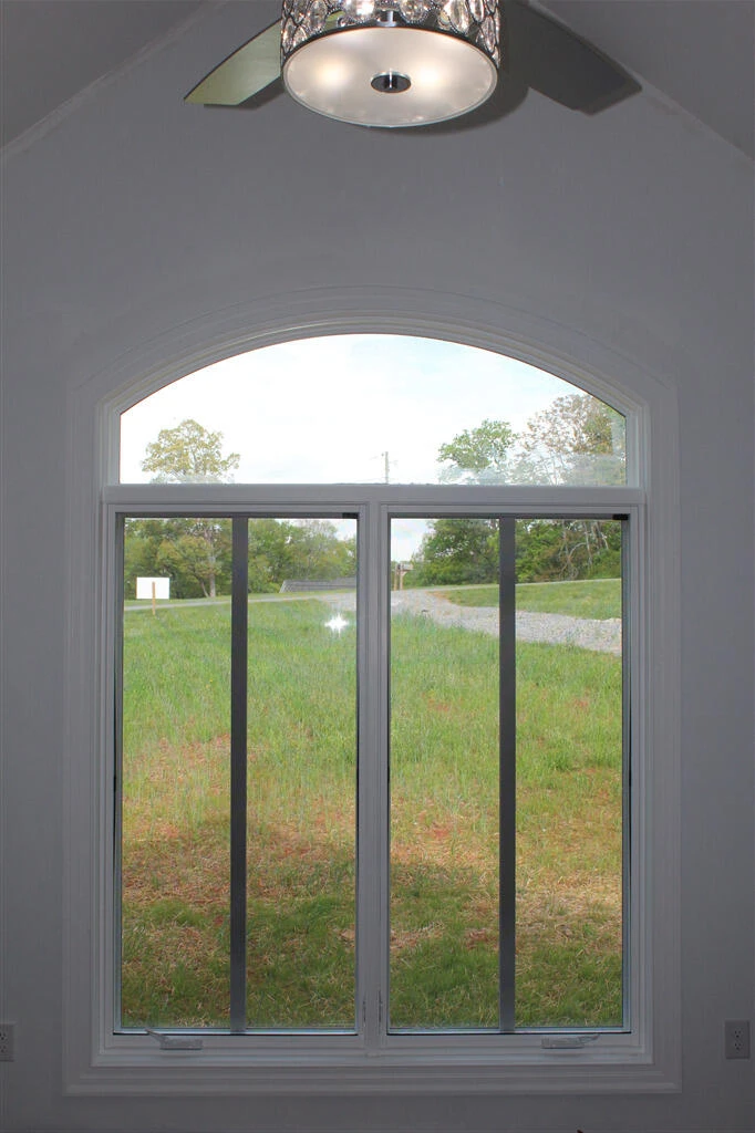  - Photo 5