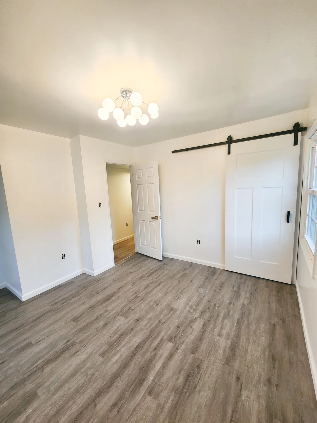 513 Brentwood DR - Photo 12
