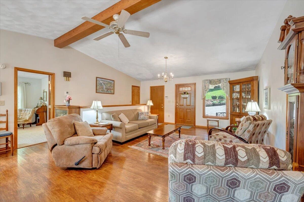 208 Buck Run DR - Photo 17
