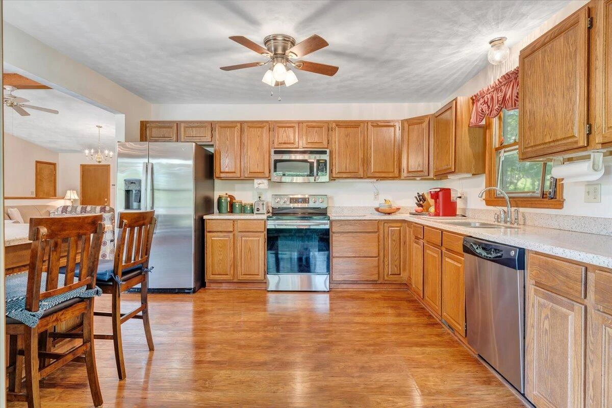 208 Buck Run DR - Photo 26