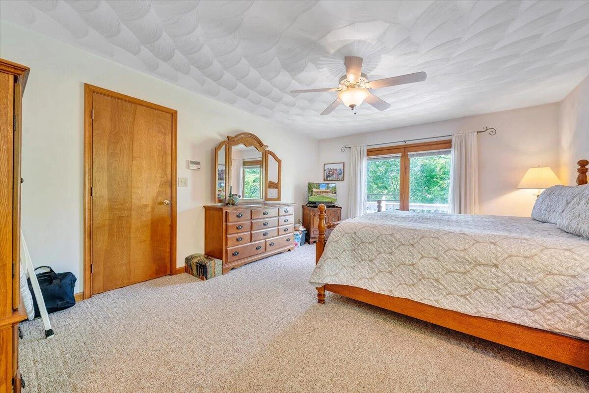 208 Buck Run DR - Photo 36