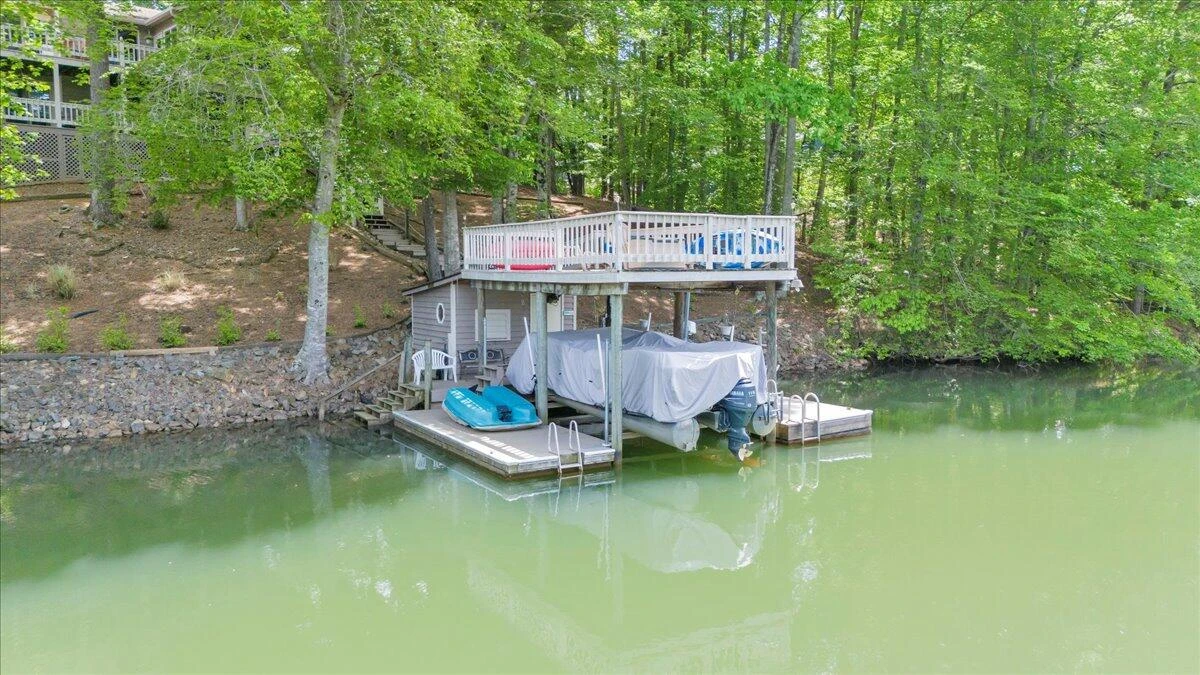 208 Buck Run DR - Photo 79
